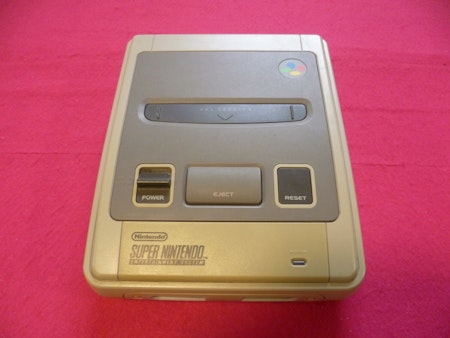 Super Nintendo SNES Konsol inkl. Handkontroll