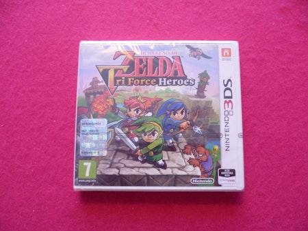 The Legend of Zelda - Tri Force Heroes Nintendo 3DS INPLASTAD