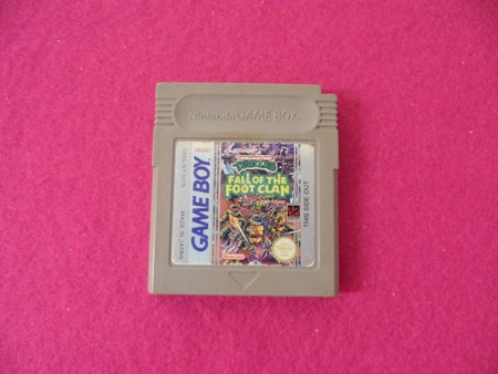 Turtles - Fall of the foot clan GAme Boy SCN