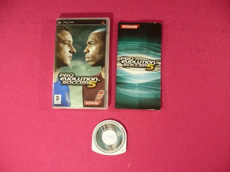 Pro Evolution Soccer 5 / PES 5 PSP Nordisk Utgåva