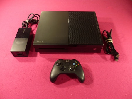 Xbox One Konsol 500 GB i Box inkl. Handkontroll