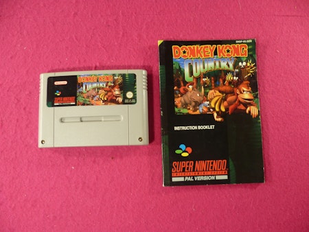 Donkey Kong Country SCN (Inkl Manual Bergsala) - Super Nintendo