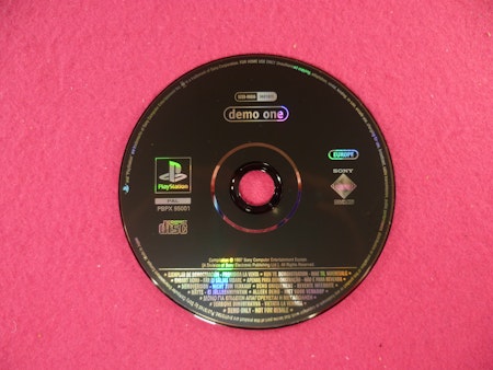 Demo One (SCED-00816) (Endast Skiva) - PSone Playstation 1 PAL