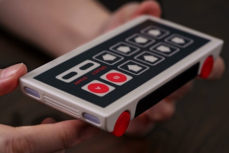 N30 Wireless Charger for Mobile - 8BitDo