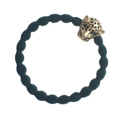 By Eloise Guld Jaguar