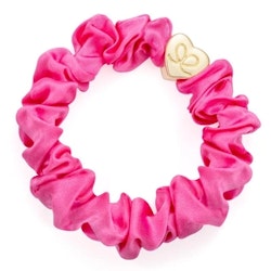 By Eloise Guld hjärtaberlock sidenscrunchie