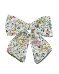 Luxury bow mw Liberty Fields Flower
