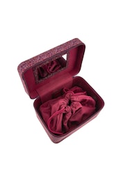 Beauty Box Size L mw Liberty Peal and Bud