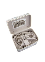 Beauty Box Size L mw Liberty Bella`s Silouette