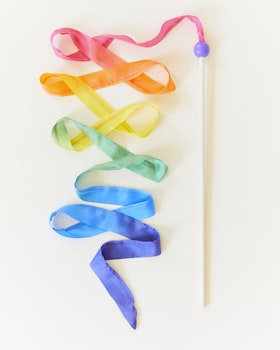 Gymnastikband - Rainbow - från Sarah's Silks