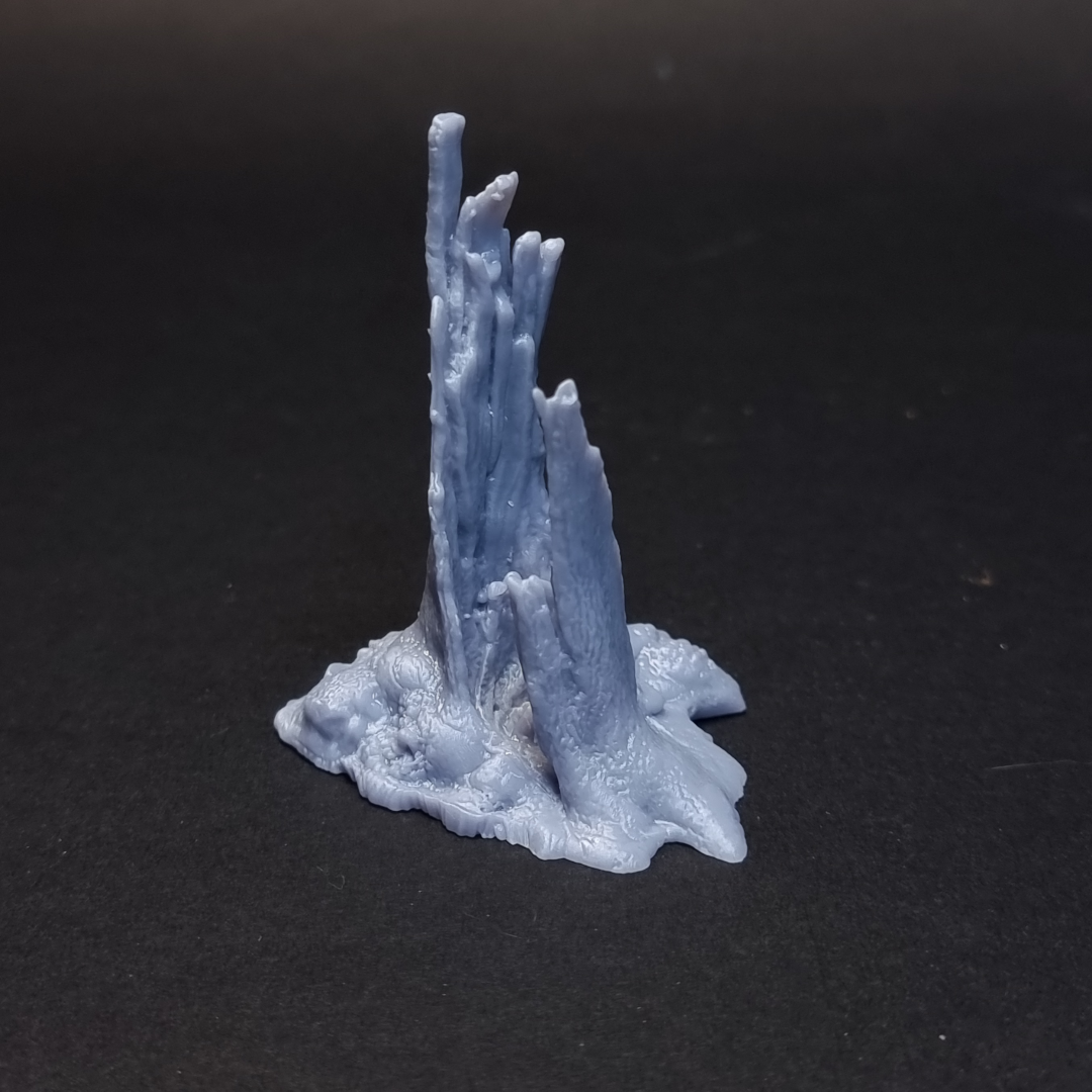 Gnarled tree stumps - set of 3