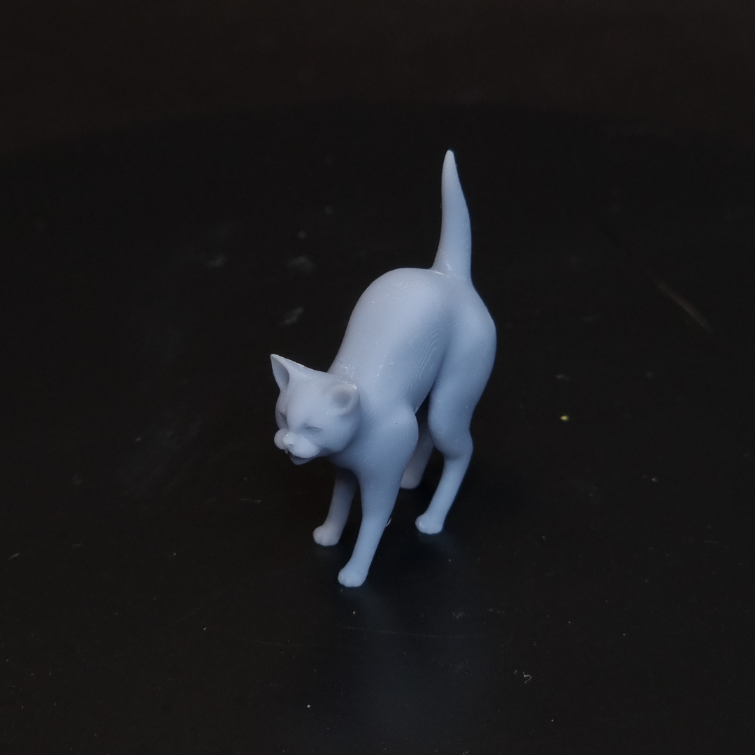 Hissing Cat Figurine