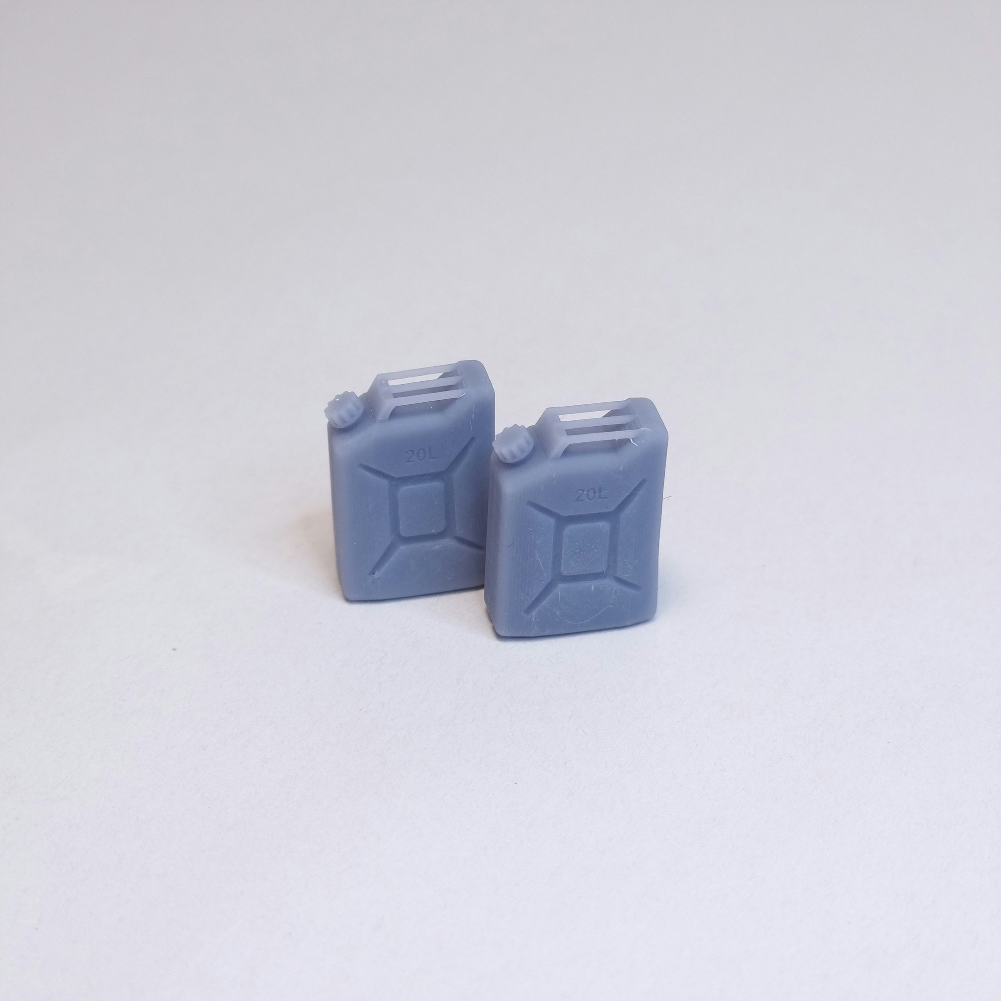 2 Jerry cans / Gasoline cans per set - multiple sizes