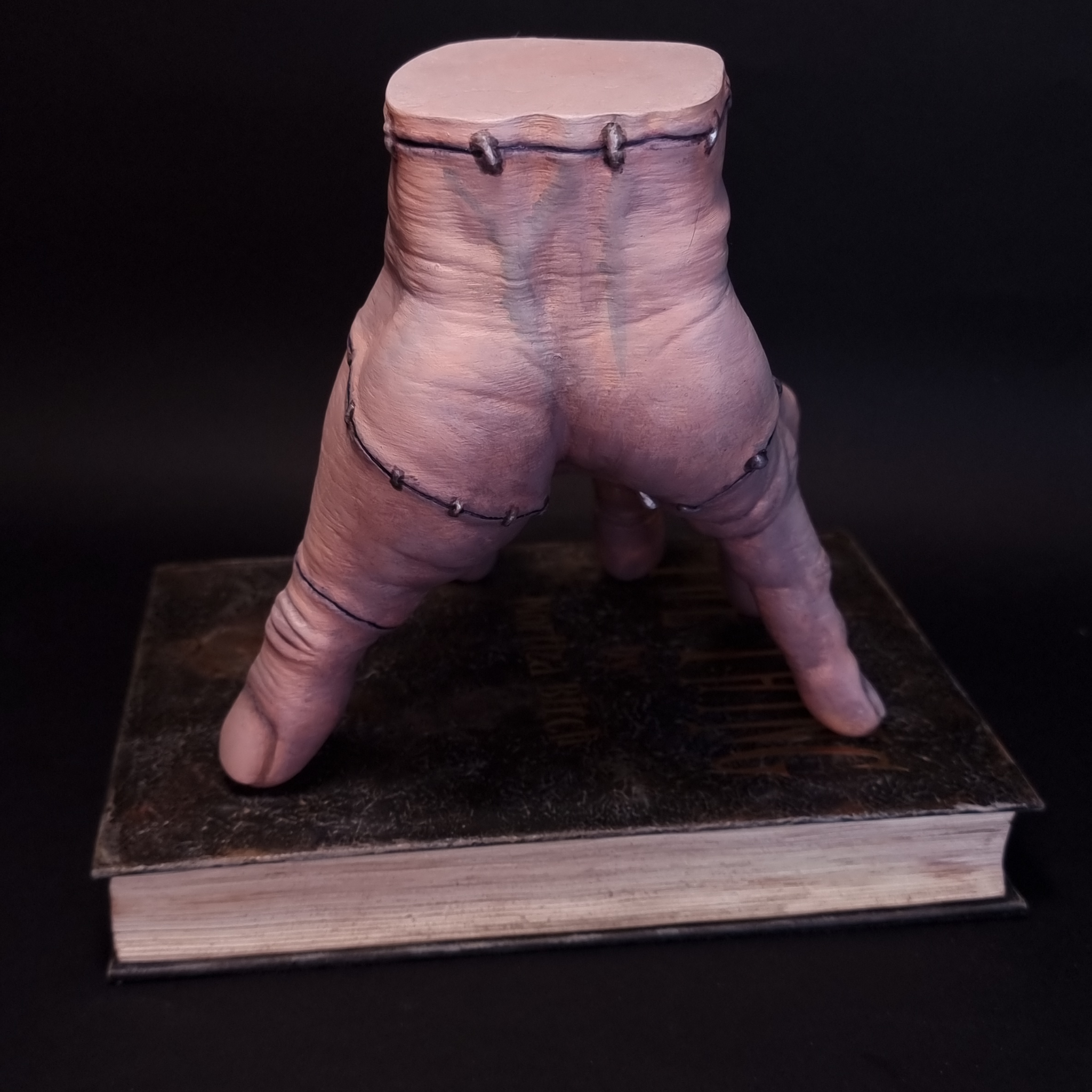 Creeping curiosities in book form – 1:1 sculpture by Mortiza Birch