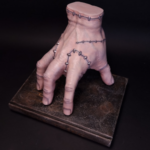 Creeping curiosities in book form – 1:1 sculpture by Mortiza Birch