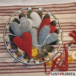 ULLHJÄRTA - virkat mörkrött hjärta