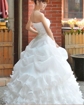 Otroligt vacker Brudklänning Bröllopsklänning