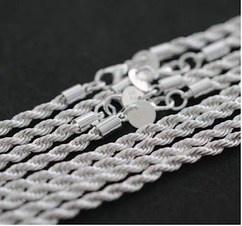 925 Silverpläterad ( stämplat )  Halsband