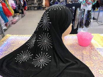 Arabisk Hijab / Muslimsk Huvudduk med Glitter