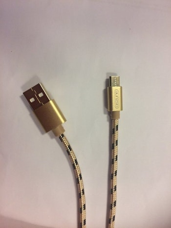 USB-Synk- / Laddarkabel till Mobiltelefon