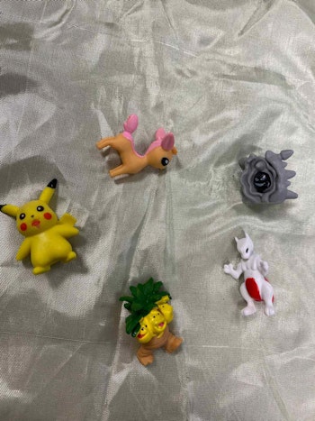 5st Pokemon Go Figur Leksak Pikachu