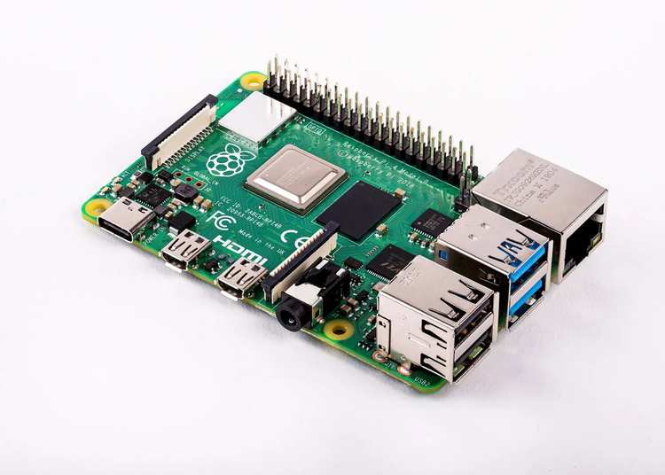 Raspberry Pi 4 Model B 4GB with ICE Tower CPU Cooling Fan