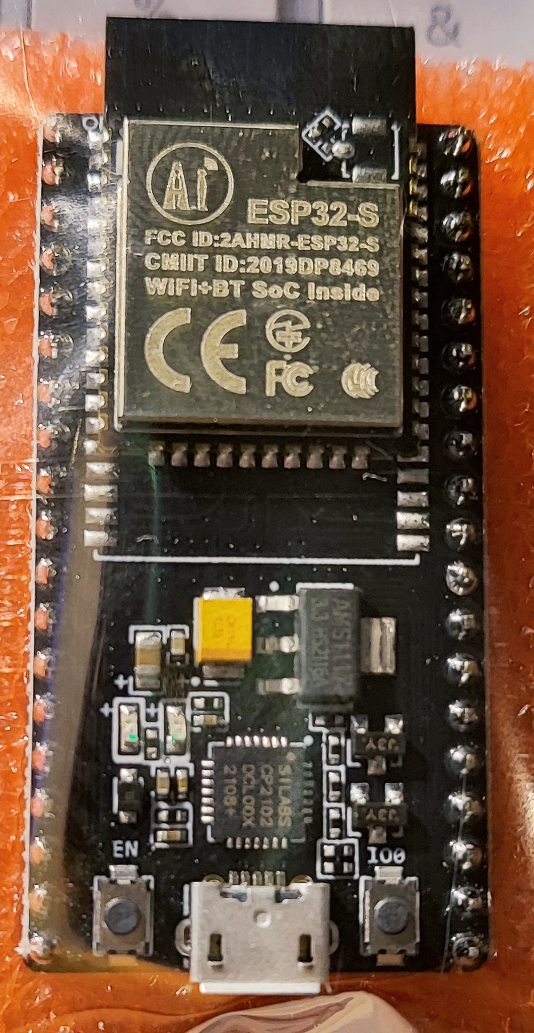 NodeMCU-32S ESP32 WiFi+Bluetooth Development Board