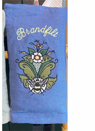 Brandfiltsöverdrag inkl brandfilt med egendesignad kurbits.