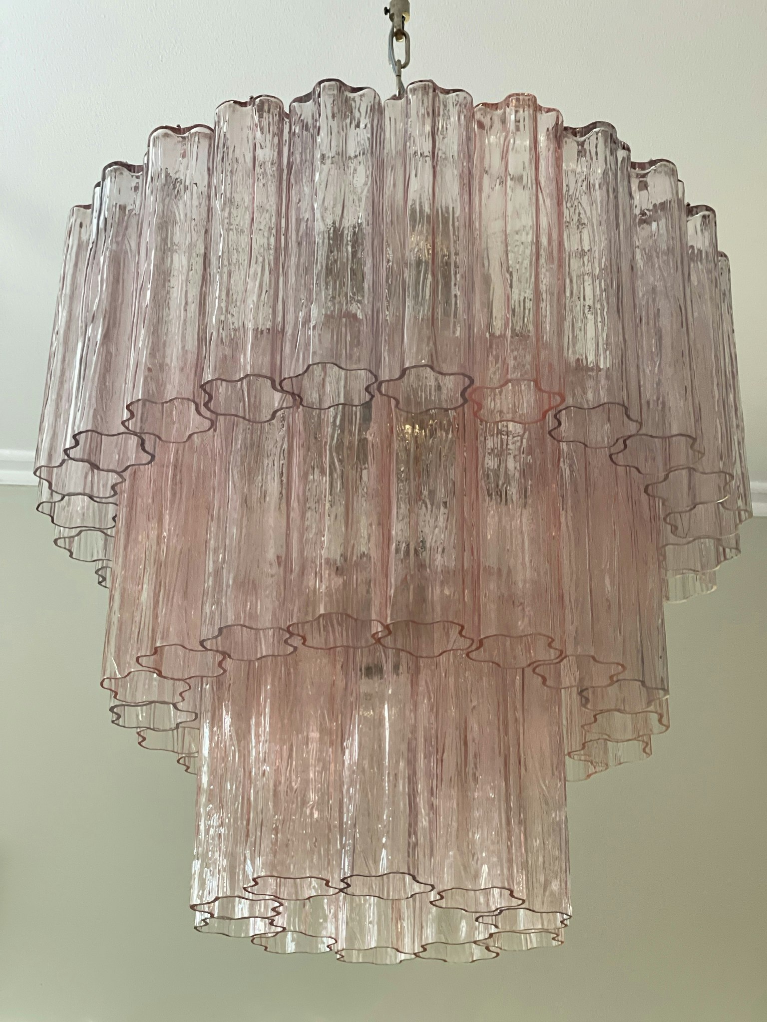 Pink Murano Chandelier 'Tubular'. Large size.