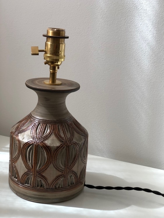 Italian Brown Ceramic Table Lamp. 1960s.