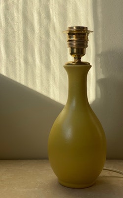 Yellow Sculptural Ceramic Lamp by Bo Fajans. 1940s.