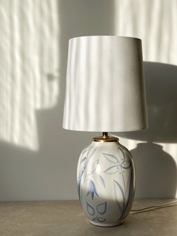 Upsala-Ekeby Vintage Table Lamp "Flora" by Anna-Lisa Thomson. 1940s.