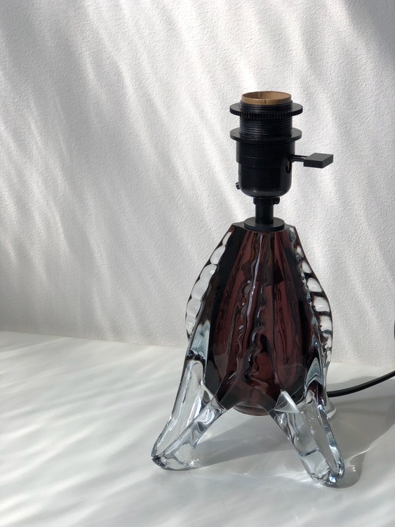 Mid-Century Burgundy Colored Glass Table Lamp