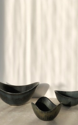 Gunnar Nylund trio Blue Biomorphic ARO and ASH stoneware bowls for Rorstrand