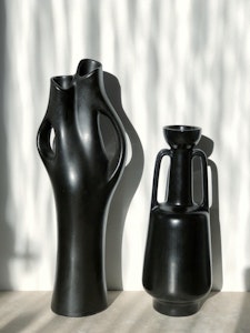 Lillemor Mannerheim set of five Black Stoneware "Mangania glaze" by Gefle