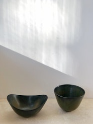 Gunnar Nylund set of Blue ARO and ASH stoneware bowls for Rorstrand