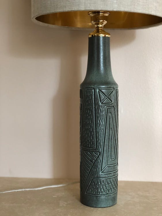 Upsala-Ekeby Table Lamp 4373 by Mari Simmulson. 1950s.