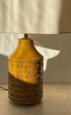 Bitossi Mustard Colored Ceramic Table Lamp. 1960s.