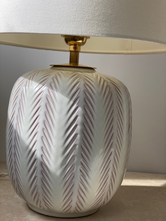 Upsala-Ekeby Fishbone Pattern Ceramic Table Lamp by Anna-Lisa Thomson. 1940s.