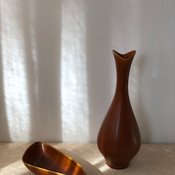 Gunnar Nylund set of Brown Stoneware Vessels for Rörstrand. 1950s.