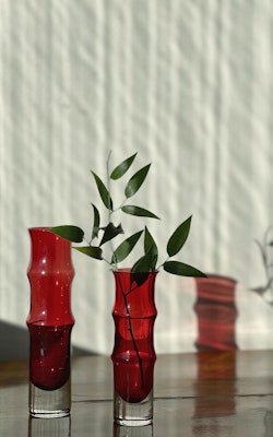 Åseda Pair of Red Glass Vases by Bo Borgström, 1970s.