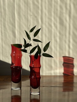 Åseda Pair of Red Glass Vases by Bo Borgström, 1970s.