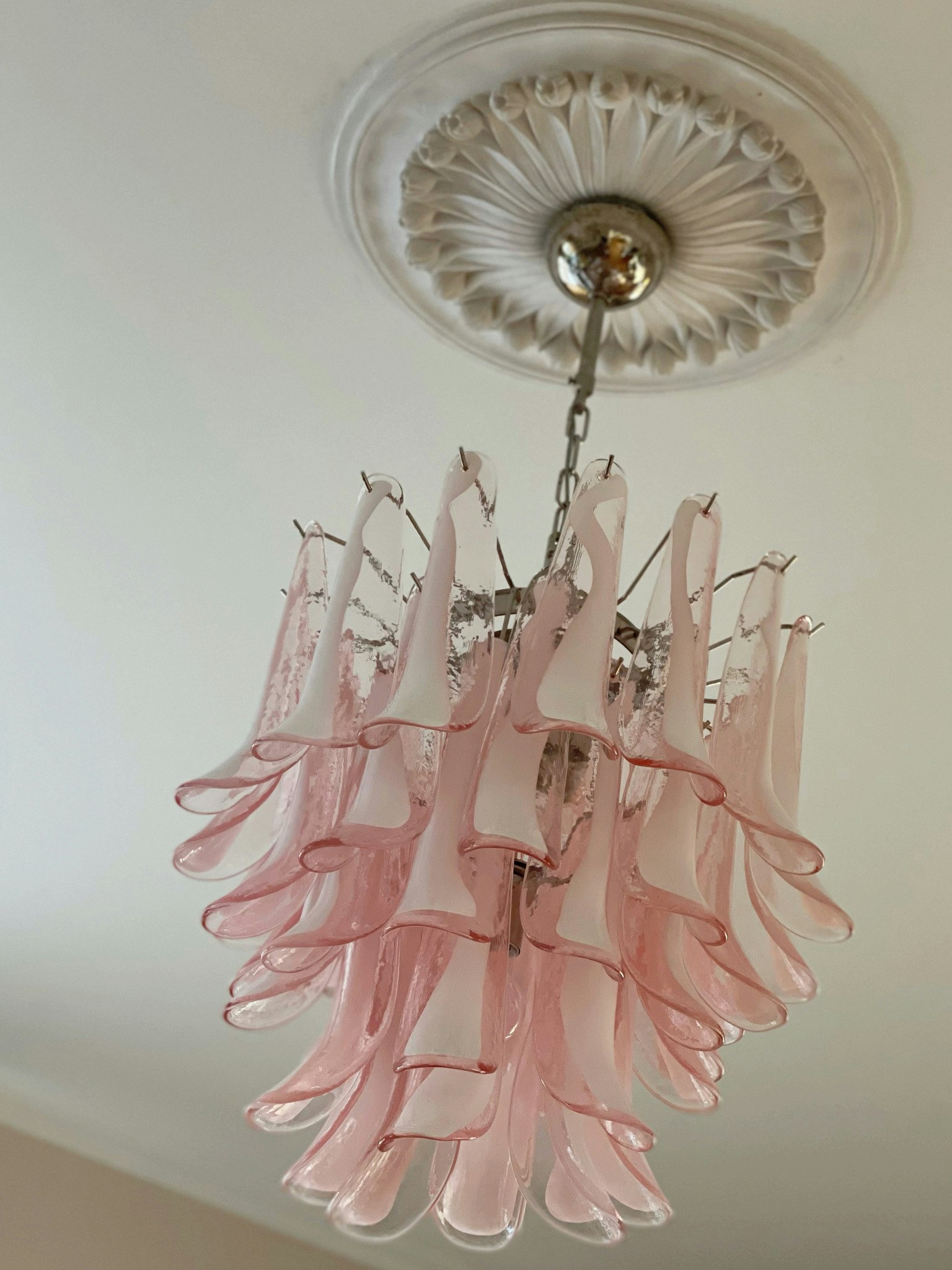 Pink Murano Glass Chandelier in the style of Mazzega - Large size.