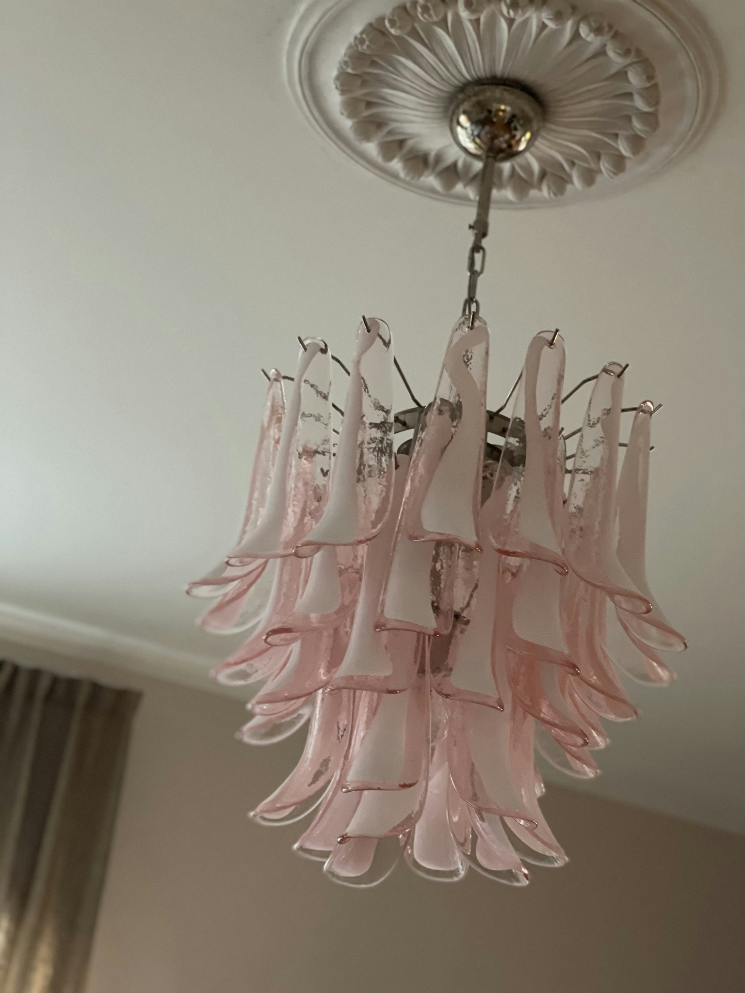 Pink Murano Glass Chandelier in the style of Mazzega - Large size.