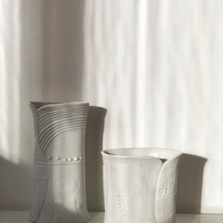 Bertil Vallién vases "Tierra" - set of two