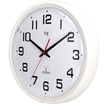 Tiq Väggklocka helt i plast, Radiokontrollerad, 34,8 cm - F6265R7RC