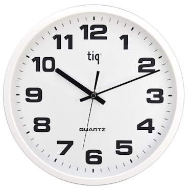 Tiq väggklocka med ram i plast, 30,5 cm - F66151R