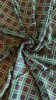 Scarfella mjuk handsydd scarf D185 R11