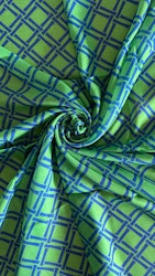 Scarfella mjuk handsydd scarf D185 R10