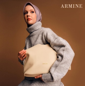 Armine grå tröja